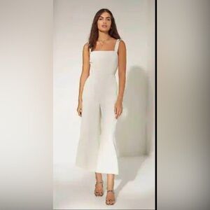 Excellent condition off white Aritzia Wilfred jumpsuit